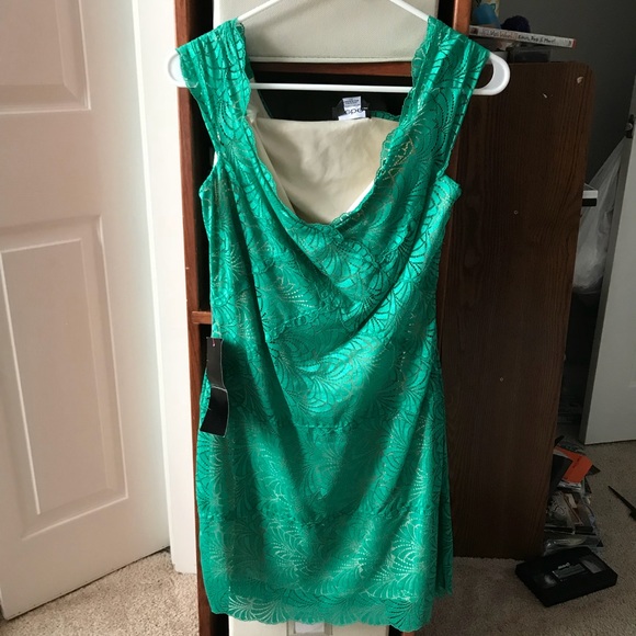 Discontinued! NWT Bebe gorgeous cocktail dress! - Picture 2 of 4